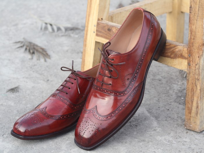 Mens burgundy dress shoes