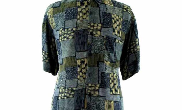 Mens 70s Dress Shirt A Stylish Nod to Retro Fashion