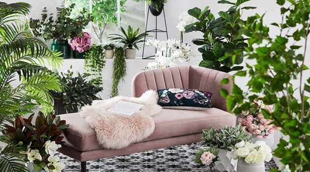 How to Decorate Living Room with Fake Flowers Tips and Tricks