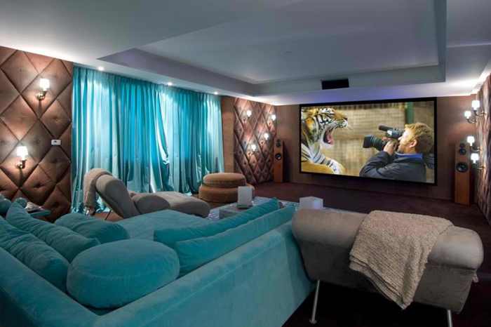 How to decorate a theater room