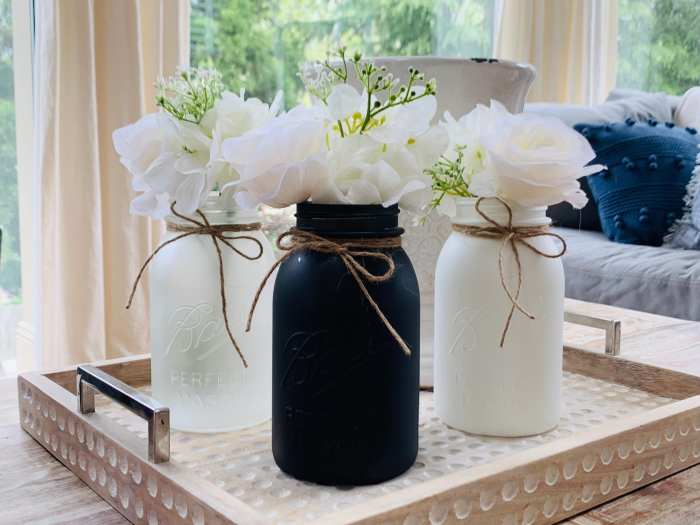 What decor style is mason jars